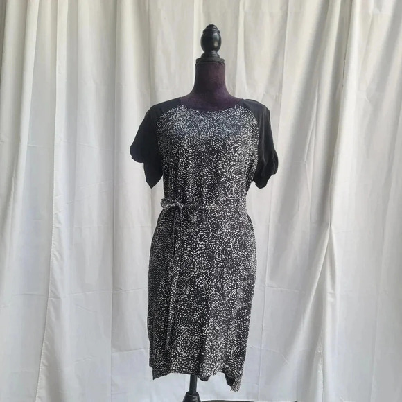 Fossil Women's Black White Polka Dot 100% Silk Tie Waist Tunic Dress Sz M - Picture 1 of 11